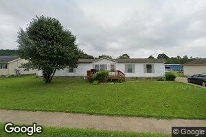 3017 Barnhill Rd, New Philadelphia, OH 44663