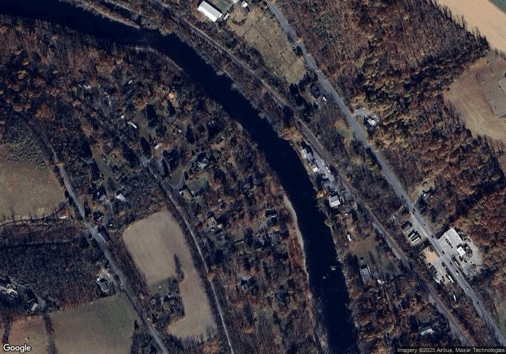 6361 Lock Ln, Slatington, PA 18080 - photo 1