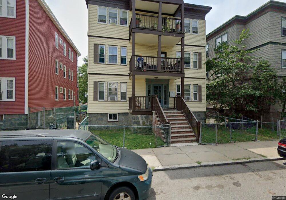 310 Fuller St unit 3, Dorchester Center, MA 02124 - photo 1