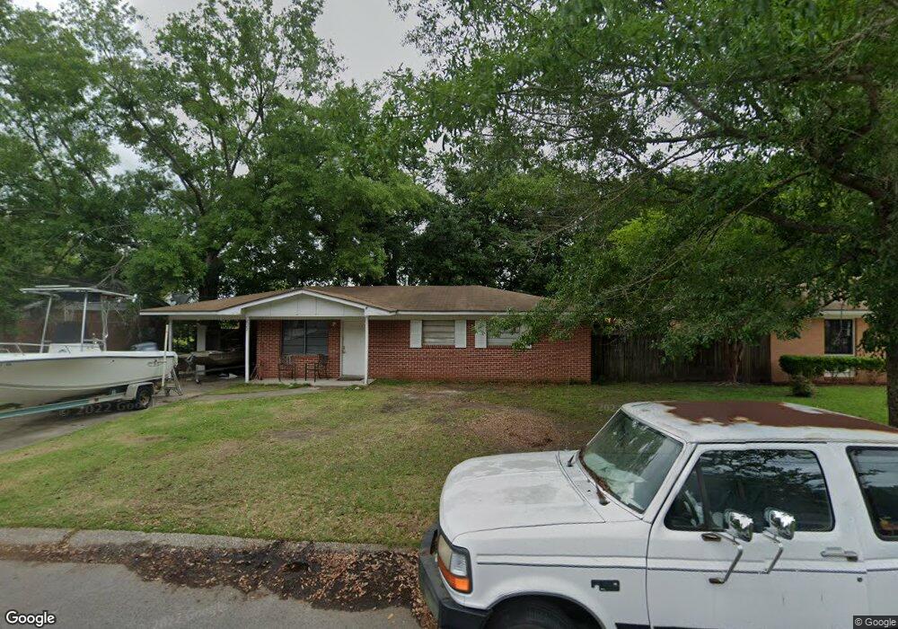 622 Clark Ave, Ocean Springs, MS 39564 - photo 1