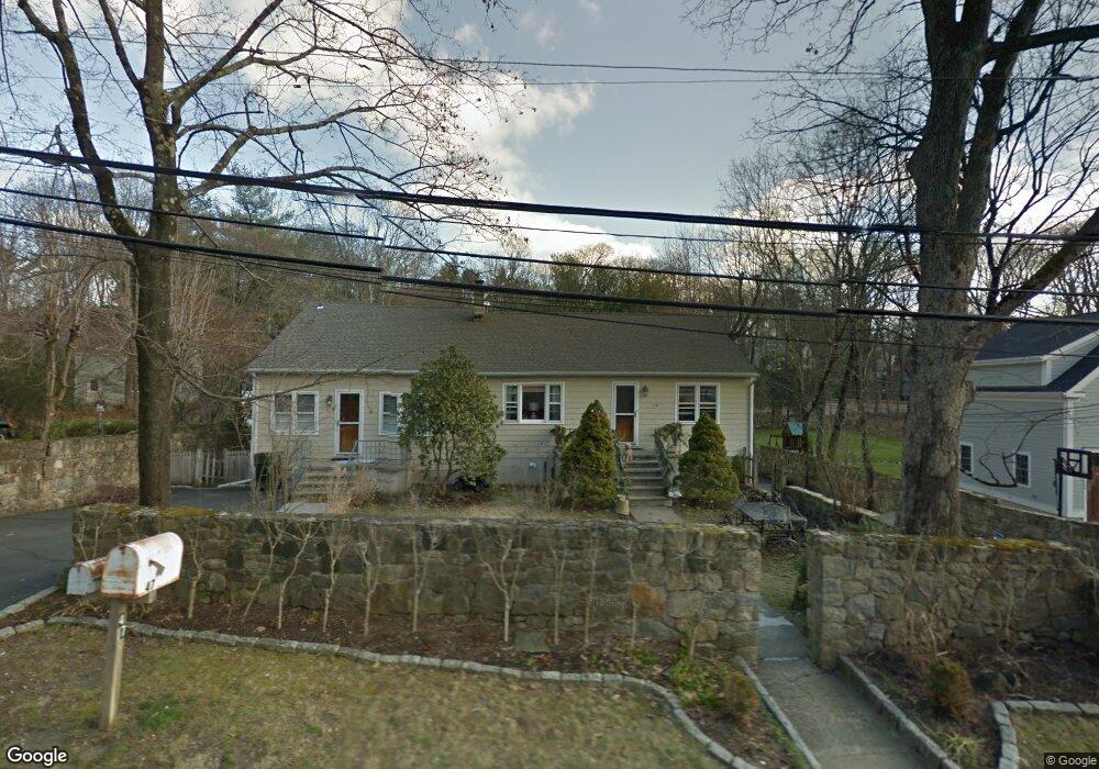 47 Strawberry Hill Rd, New Canaan, CT 06840 - photo 1