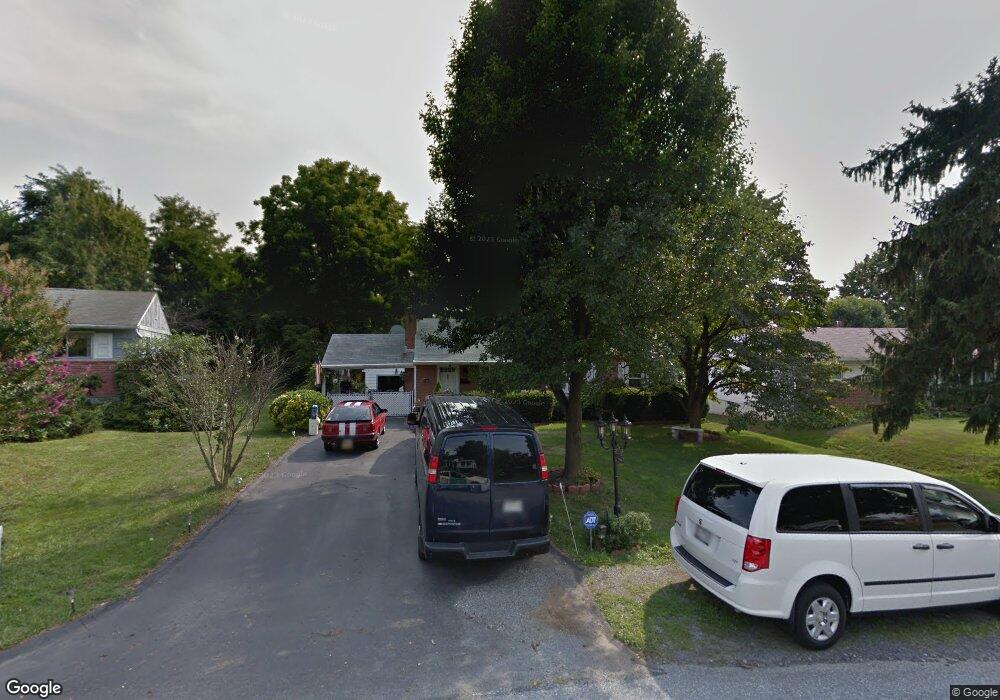 17709 Crest Dr, Hagerstown, MD 21740 - photo 1