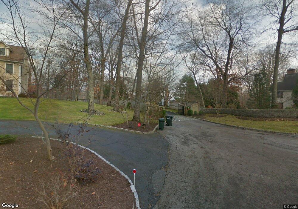 85 Wynnewood Ln, Stamford, CT 06903 - photo 1