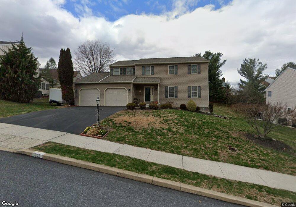 202 Slichter Dr, Mohnton, PA 19540 - photo 1