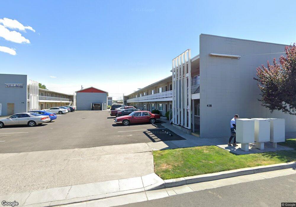 438 SW 5th St, Pendleton, OR 97801 - photo 1