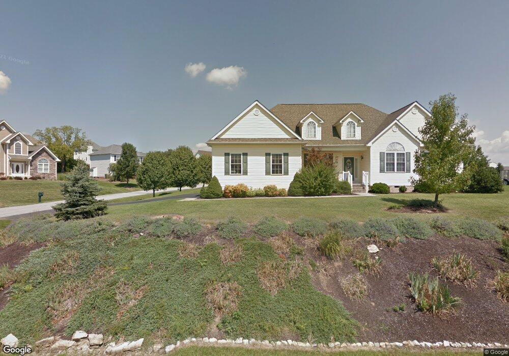 85 Windsor Dr, Fishersville, VA 22939 - photo 1