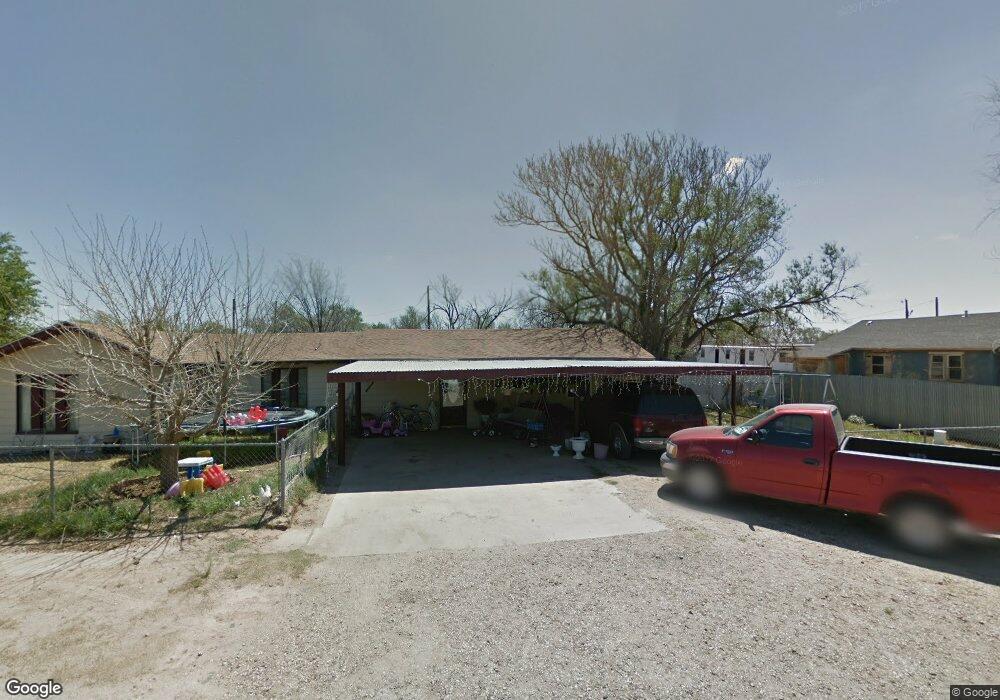 2520 College Ave, Plainview, TX 79072 - photo 1