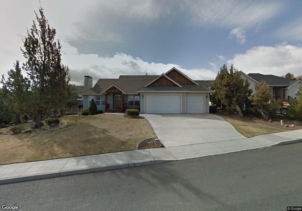 3770 SW Summit Dr, Redmond, OR 97756 - photo 1