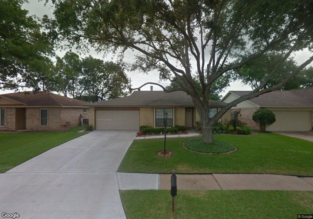 16415 Bougainvilla Ln, Friendswood, TX 77546 - photo 1