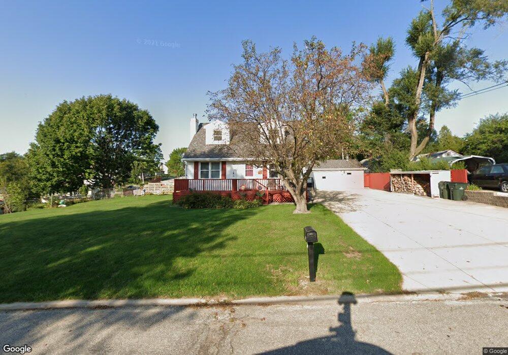 3116 Schaeffer Dr SW, Cedar Rapids, IA 52404 - photo 1