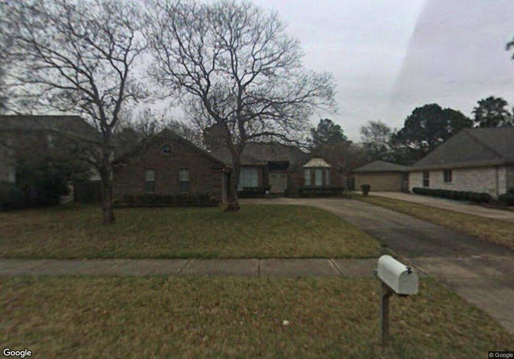 8218 Town Creek Dr, Houston, TX 77095 - photo 1