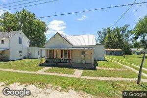 262 Tremont St, Barry, IL 62312