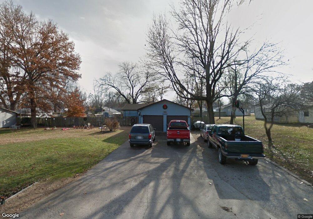 1422 Partridge Ave, Parsons, KS 67357 - photo 1