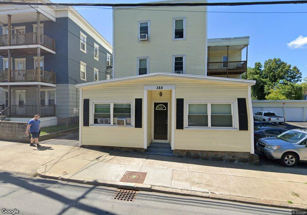 385 Cumberland Hill Rd unit 7, Woonsocket, RI 02895 - photo 1