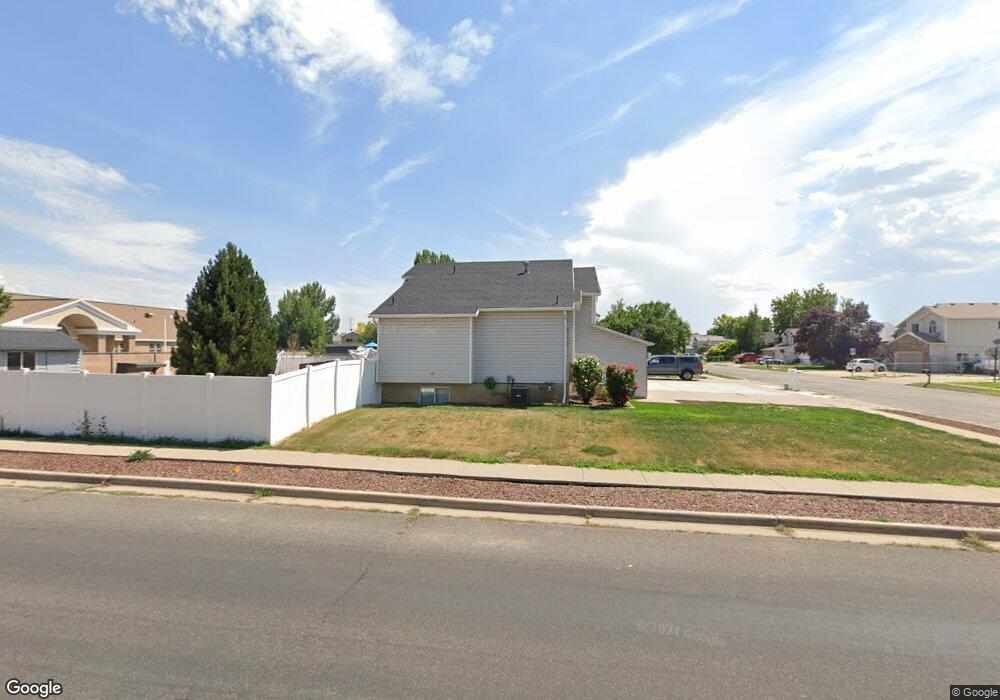 5202 S 3400 W, Roy, UT 84067 - photo 1