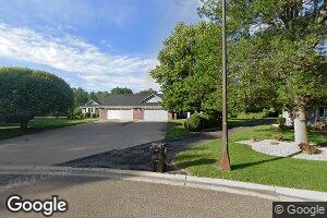 1130 Lois Ct, Saint Paul, MN 55126