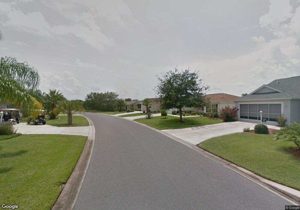 8835 Evelynton Loop, The Villages, FL 32162 - photo 1