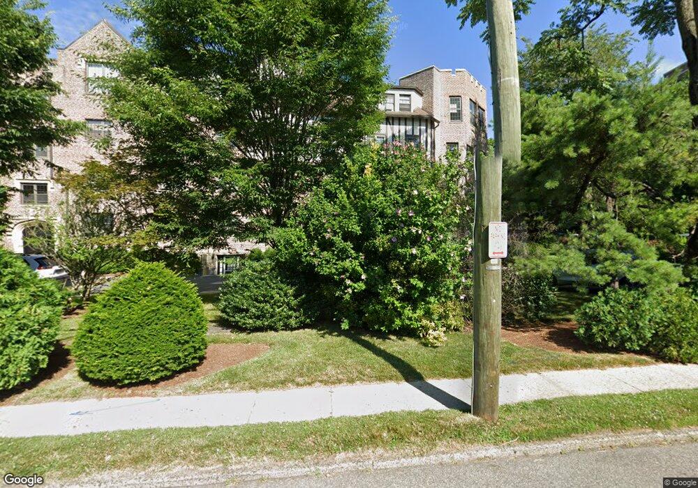 1440 Boston Post Rd, Larchmont, NY 10538 - photo 1