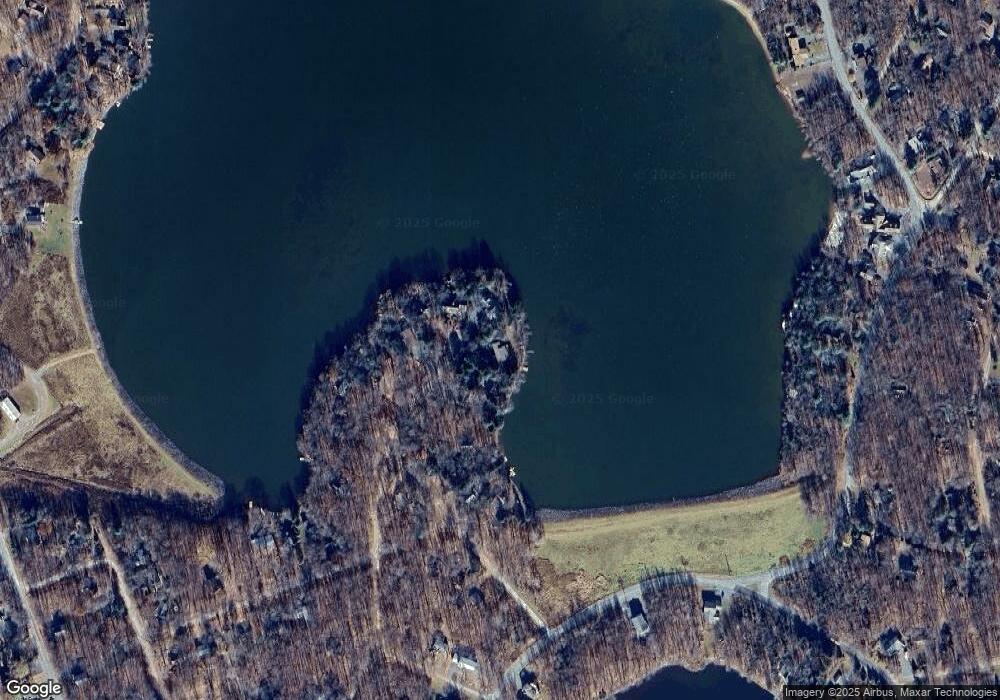 2162 Winona Dr, Pocono Lake, PA 18347 - photo 1