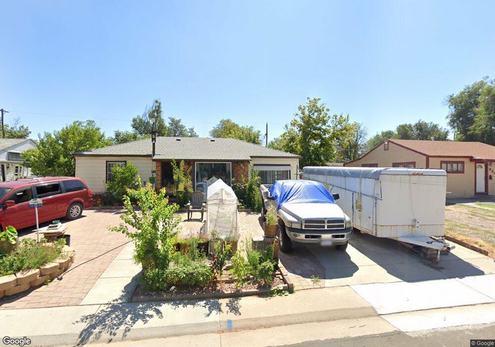 860 Kingston St, Aurora, CO 80010 - photo 1