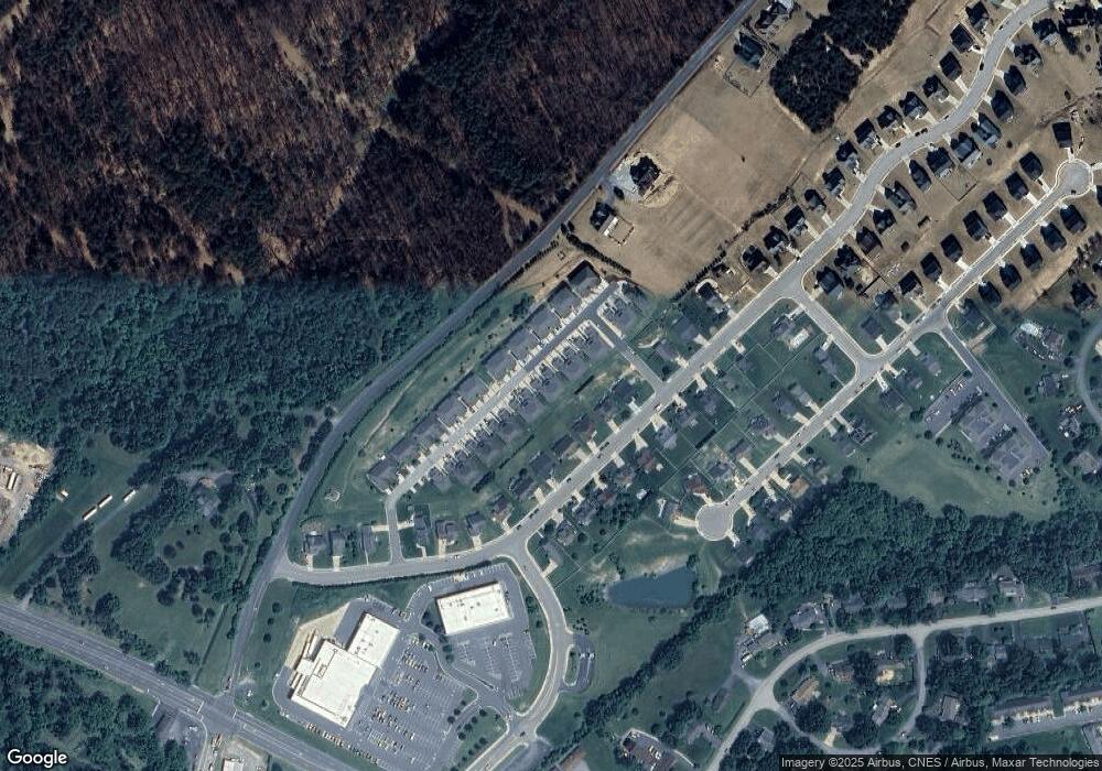 57 Windgate Cir unit 203, Fishersville, VA 22939 - photo 1