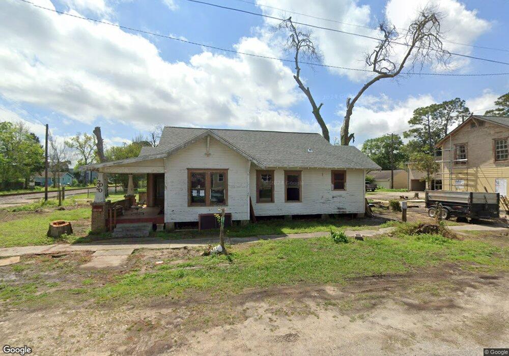 2020 3rd St, Bay City, TX 77414 - photo 1