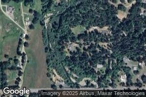 144 Queens Branch Rd, Rogue River, OR 97537