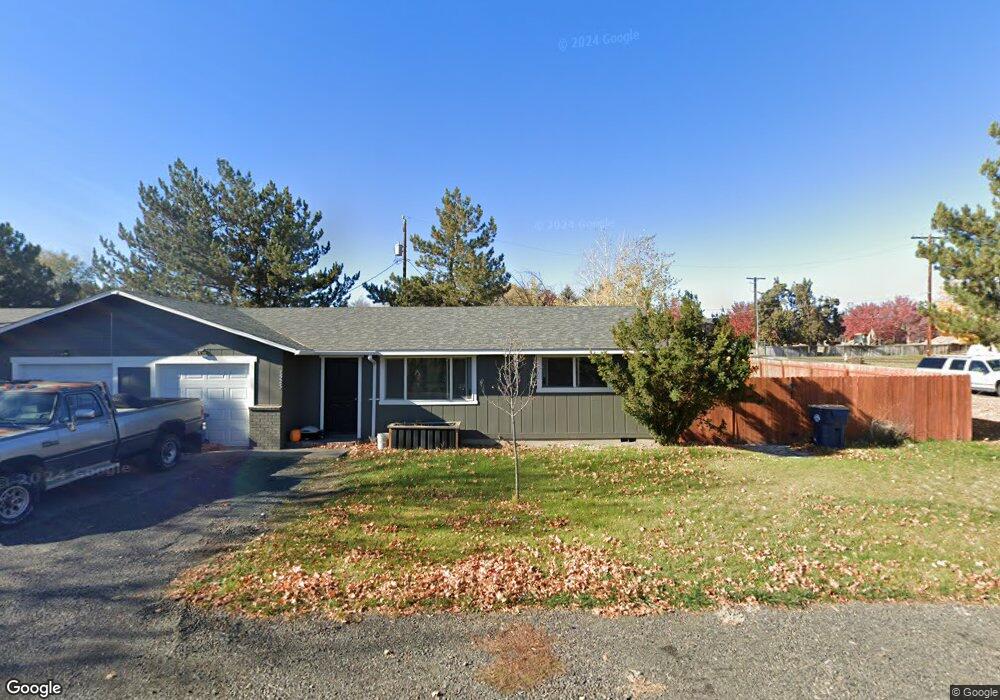 2523 SW 20th St, Redmond, OR 97756 - photo 1