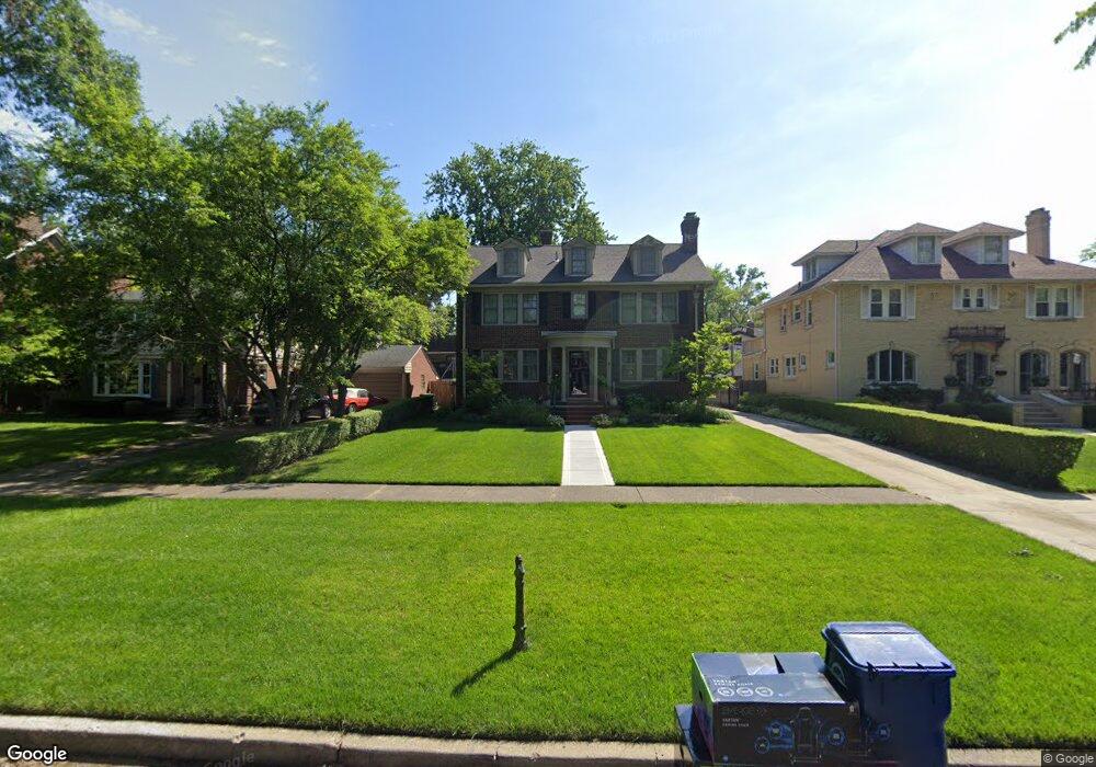 1222 Yorkshire Rd, Grosse Pointe Park, MI 48230 - photo 1