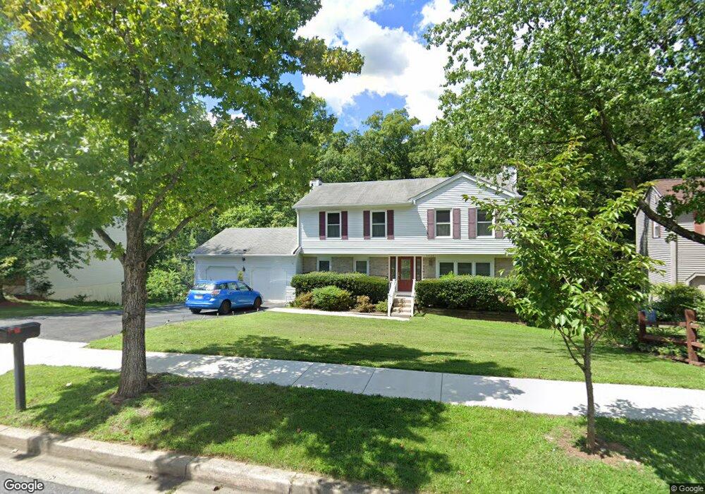 8428 Oak Stream Dr, Laurel, MD 20708 - photo 1