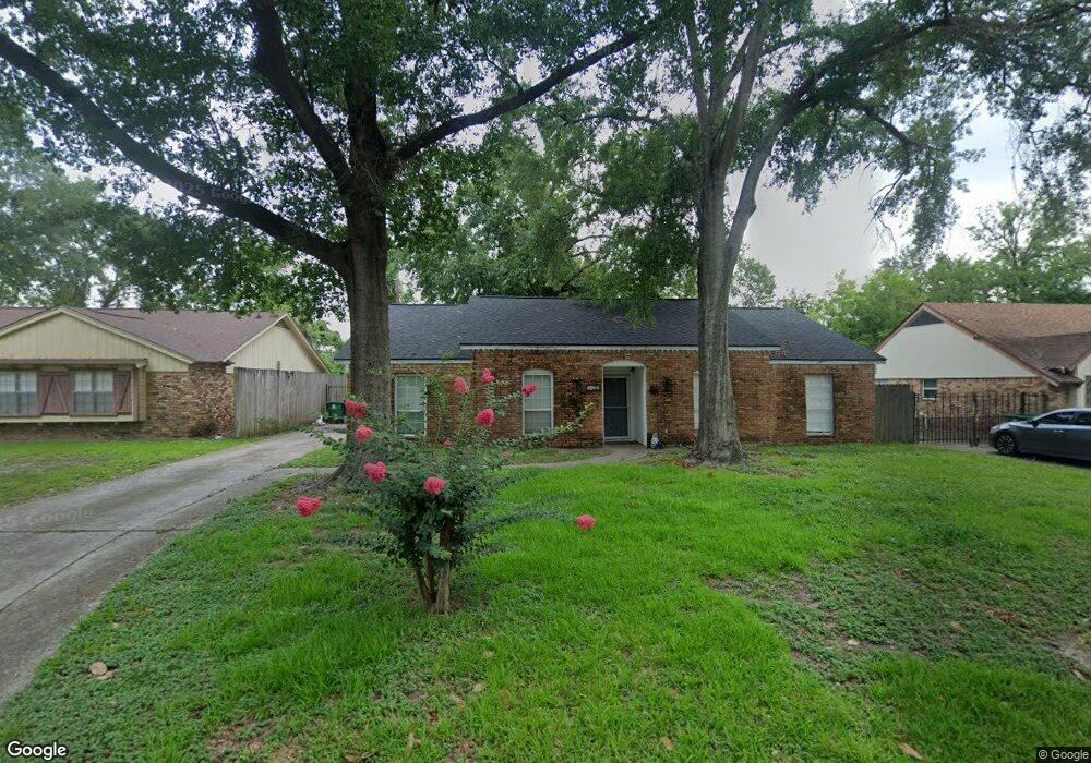 5430 Winding Way Dr, Houston, TX 77091 - photo 1