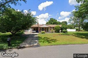 6 Hanover Dr, Cookstown, NJ 08511