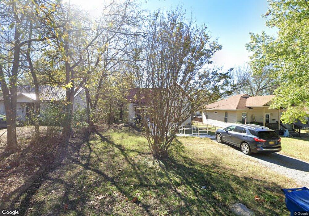 312 E Peoria Ave, McAlester, OK 74501 - photo 1