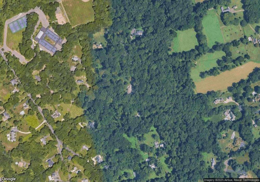 1536 Redding Rd, Fairfield, CT 06824 - photo 1