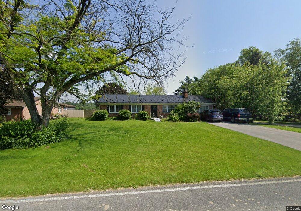 1518 Brechbill Rd, Chambersburg, PA 17202 - photo 1