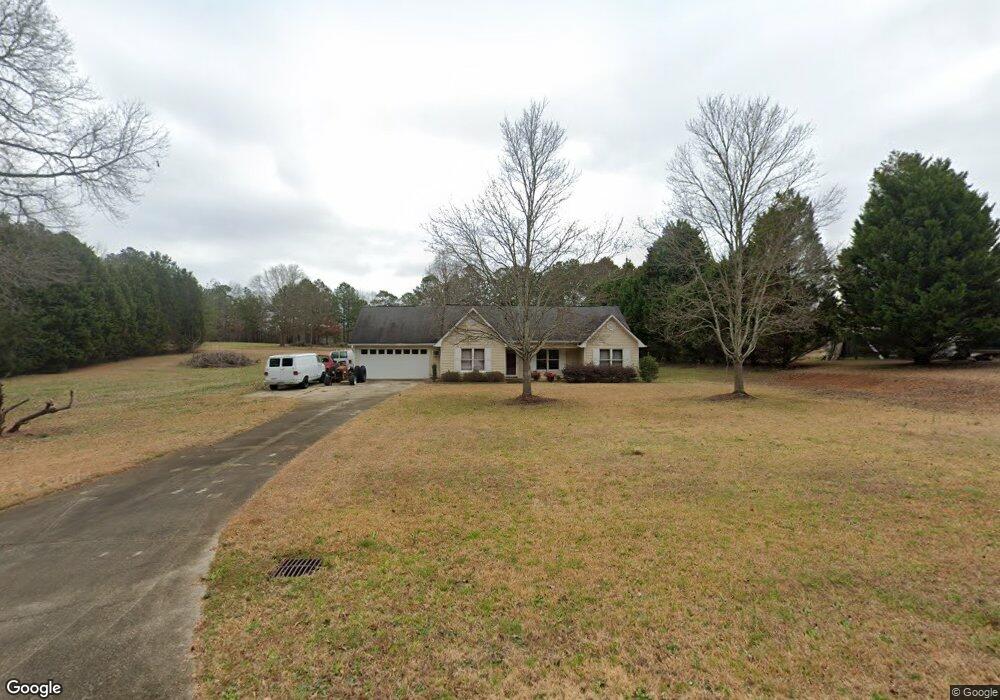 312 Maplewood Dr, Locust Grove, GA 30248 - photo 1