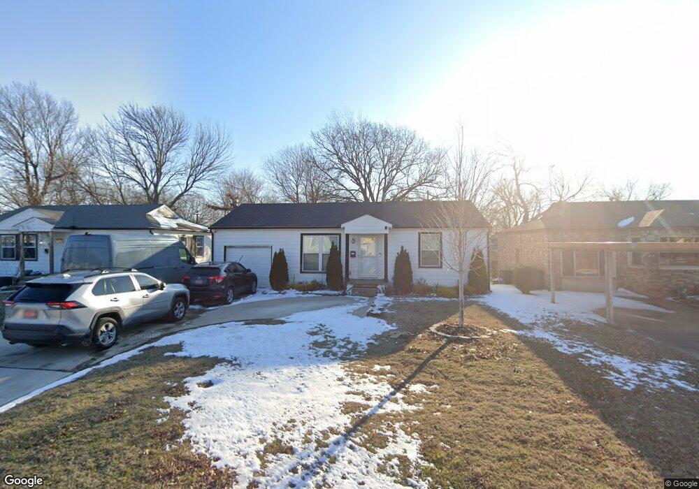 1517 N Columbia Place, Tulsa, OK 74110 - photo 1