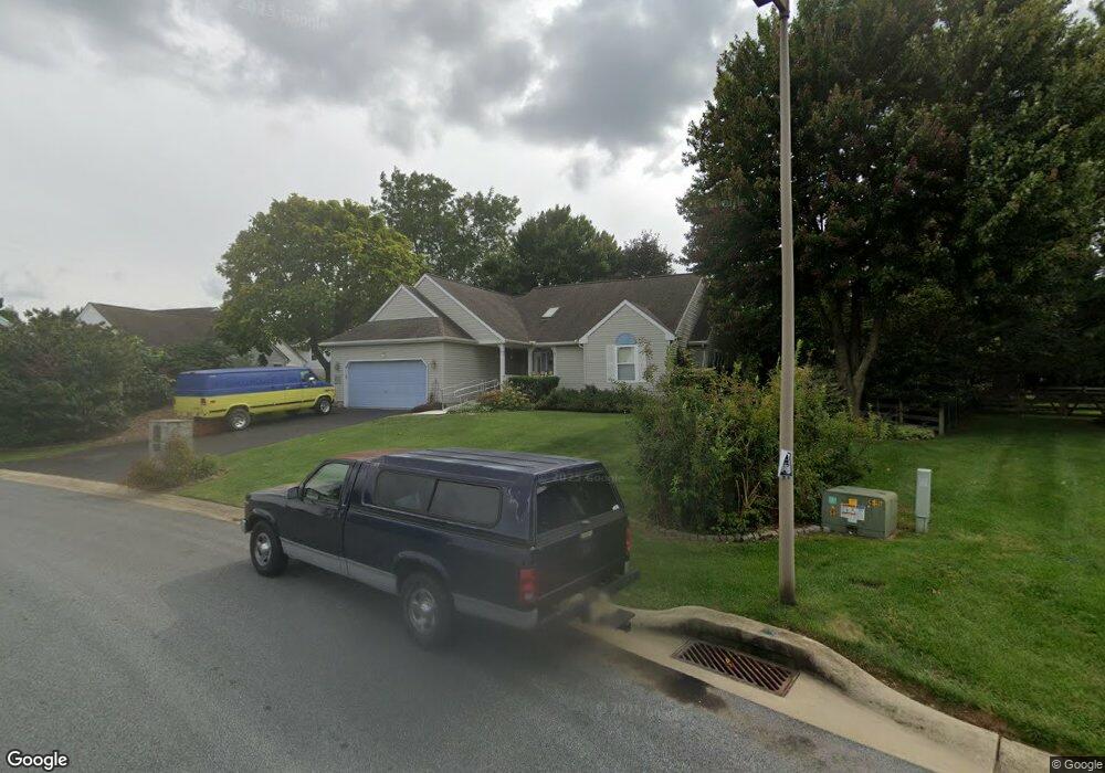 10 Camino Ct, New Castle, DE 19720 - photo 1