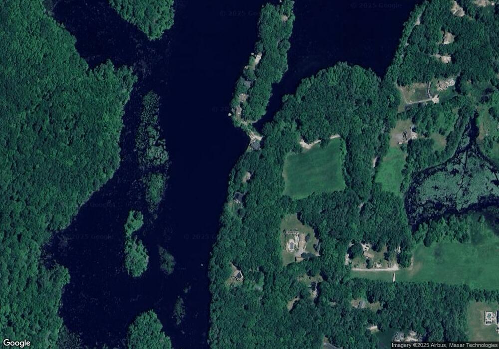 8 Causeway Shores Rd, Dudley, MA 01571 - photo 1