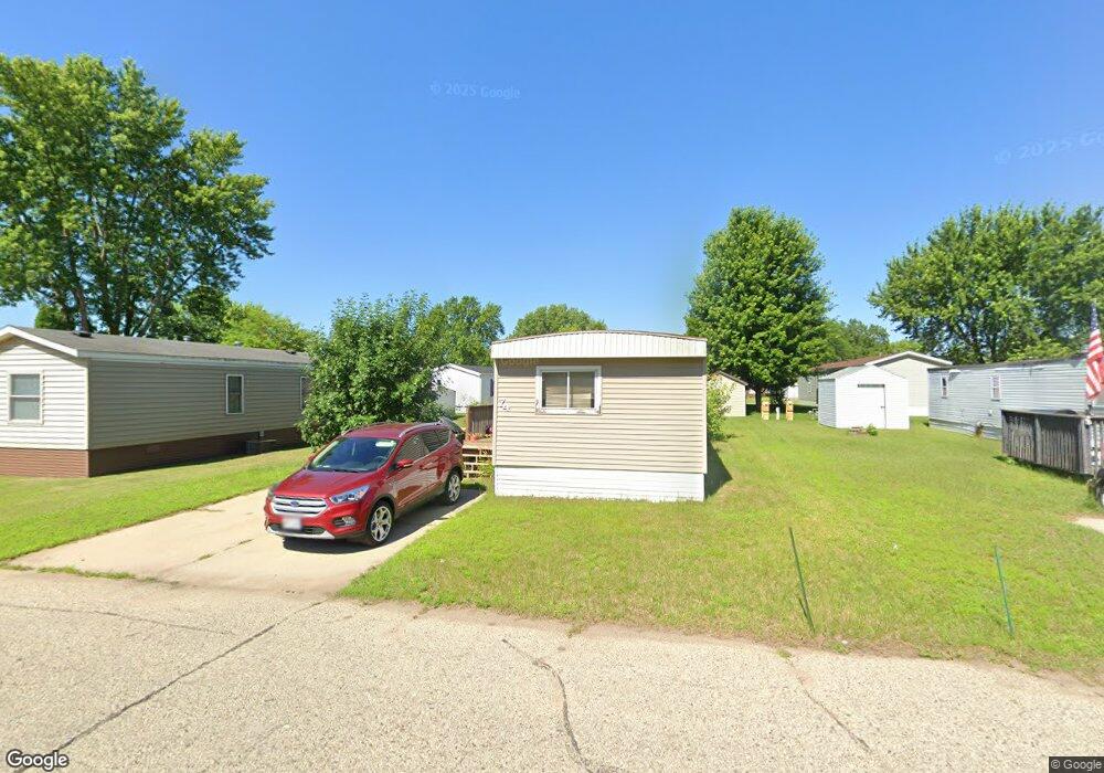74 Manchester Ln, Holmen, WI 54636 - photo 1