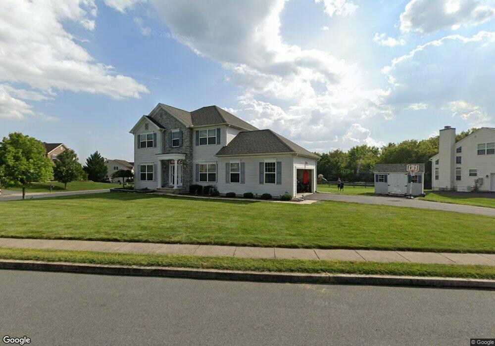 1608 Dartmoor Dr, Easton, PA 18040 - photo 1