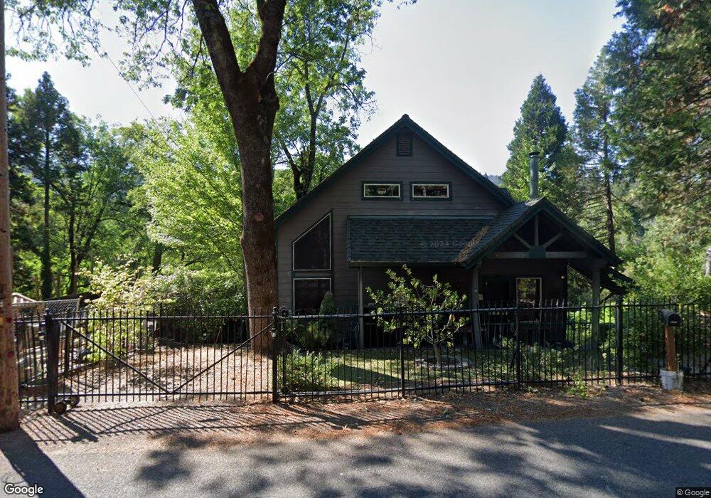 577 S 1st St, Dunsmuir, CA 96025 - photo 1