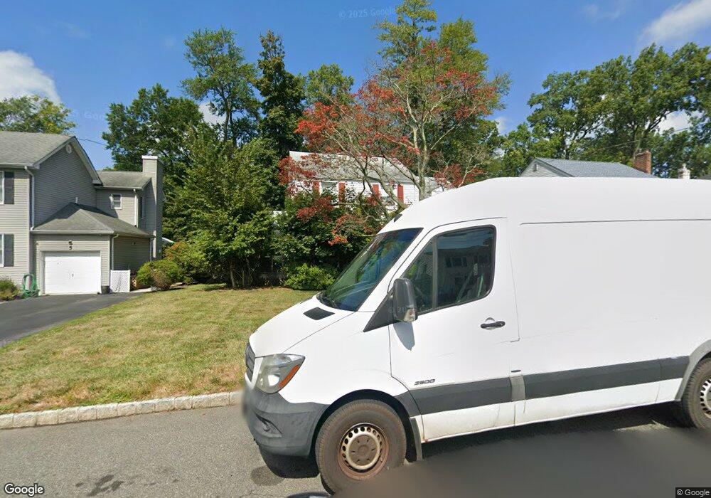 9 Winchester Rd, Livingston, NJ 07039 - photo 1