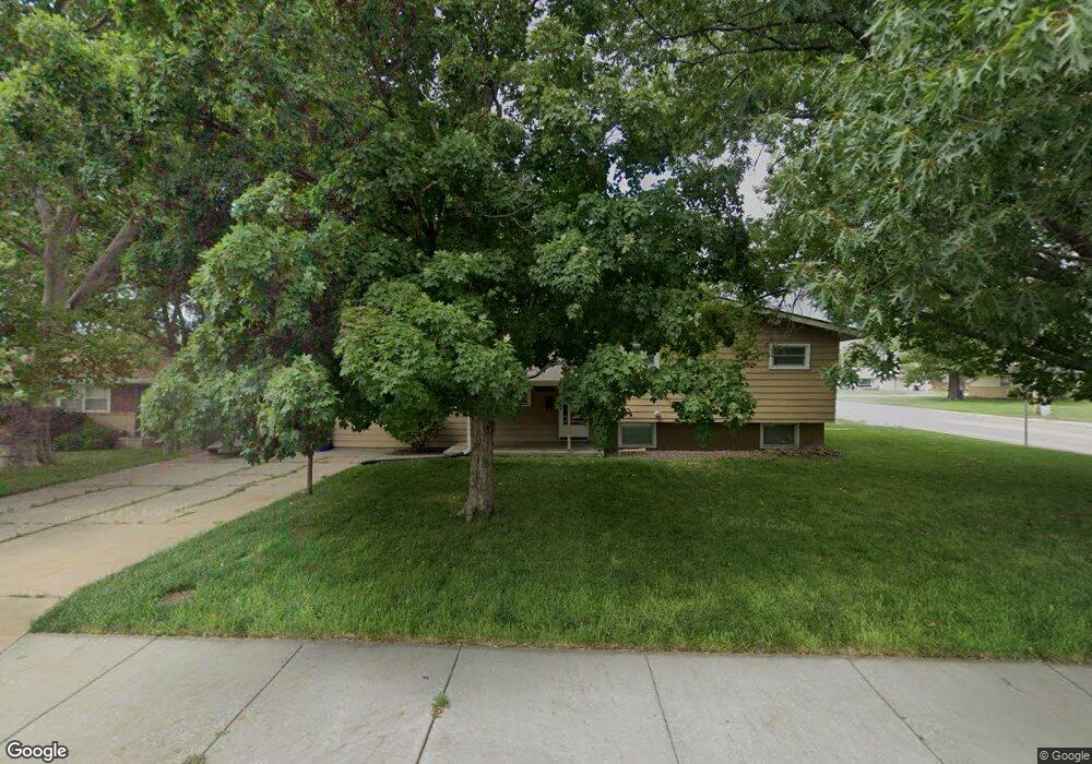 1117 Lyndon Rd, McPherson, KS 67460 - photo 1