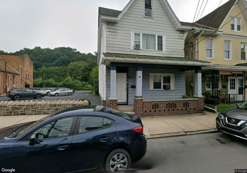 233 Pine St unit First floor apartmen, Tamaqua, PA 18252 - photo 1