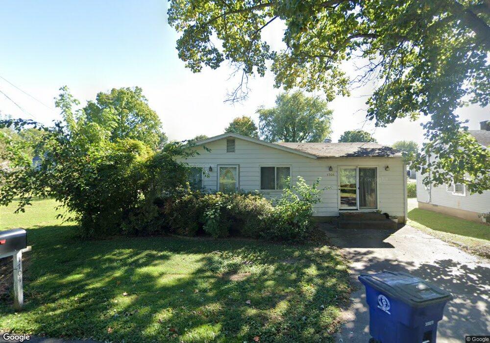 1704 Boulevard Place, Princeton, IN 47670 - photo 1