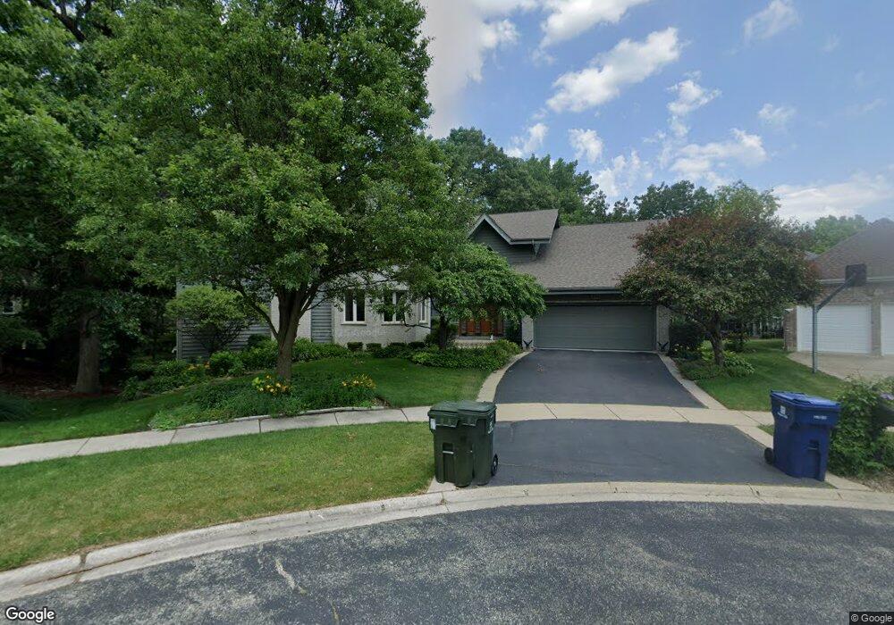 2086 Camellia Ct, Naperville, IL 60565 - photo 1