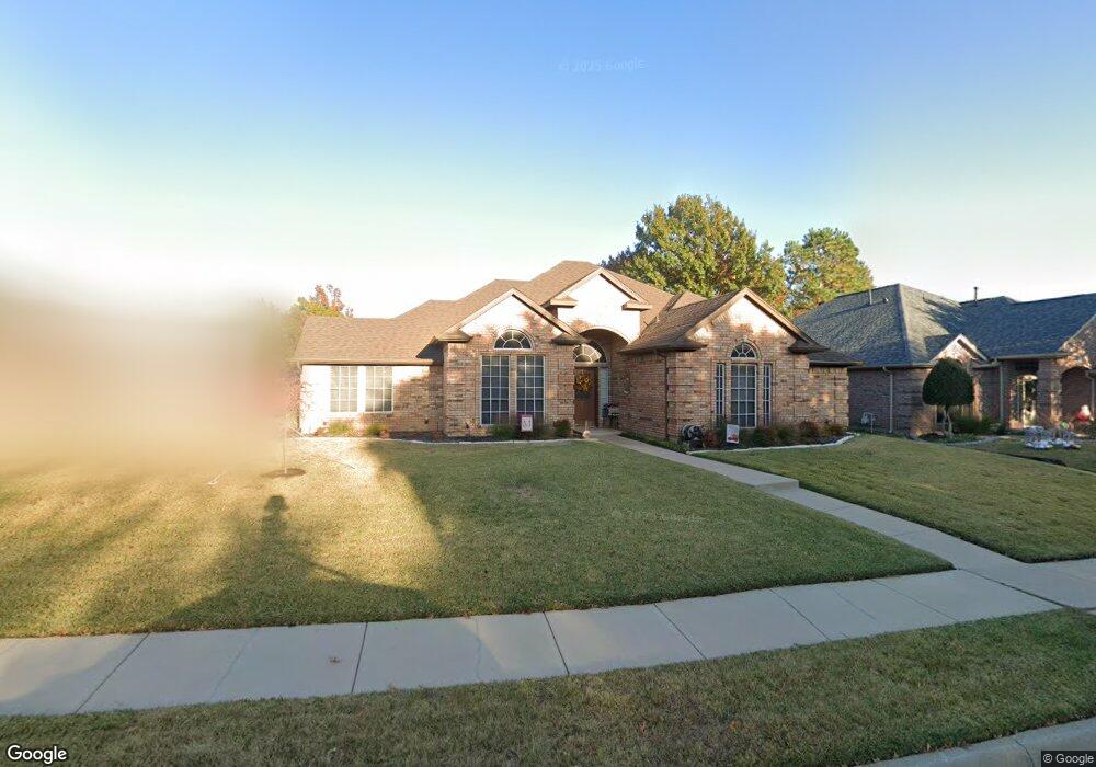 7320 Fallen Oak Dr, North Richland Hills, TX 76182 - photo 1
