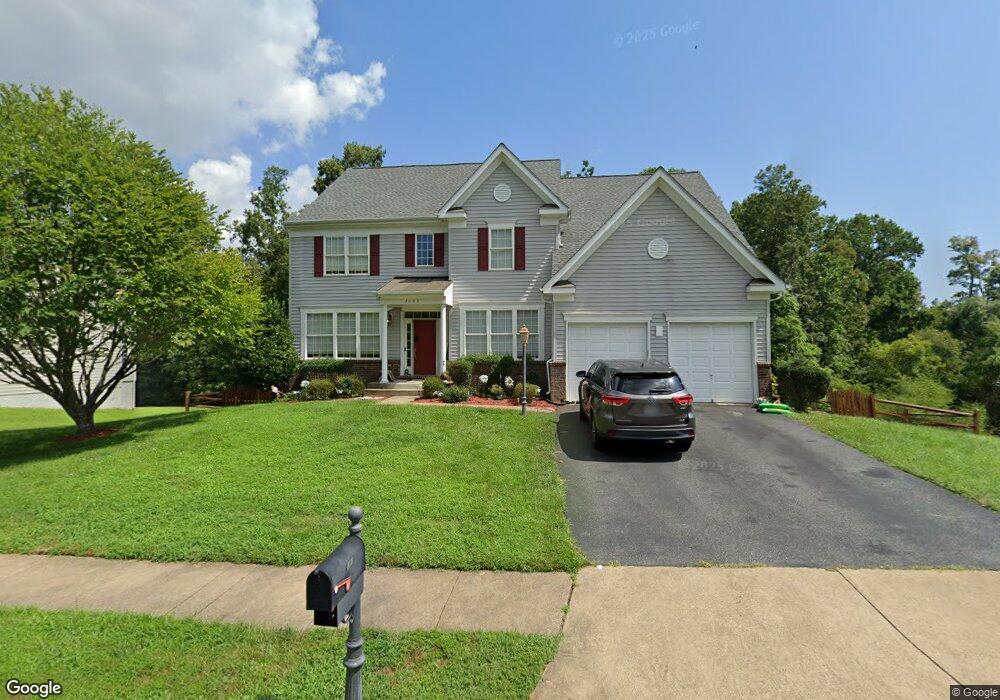 3680 Stonewall Manor Dr, Triangle, VA 22172 - photo 1