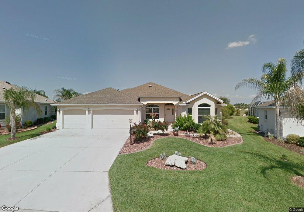 621 Brighton Dr, The Villages, FL 32162 - photo 1